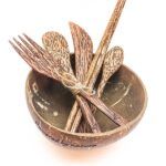 Набір столових приборів з кокосу