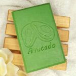 Крафтове натуральне мило ручної роботи з олією Авокадо
