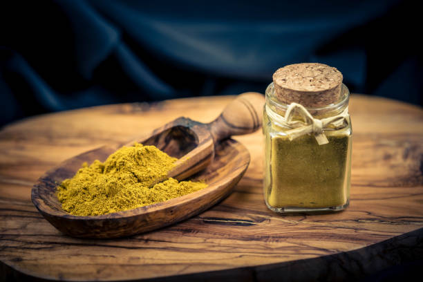 Натуральна фарба для волосся