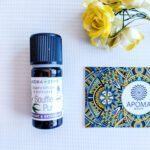 "Очищення" - це суміш ефірних олій, спеціально створена для збалансованого очищення тіла і душі.