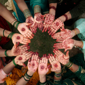 Мистецтво малювання хною на тілі: мехенді