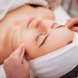 Натуральні пілінги для шкіри: рецепти