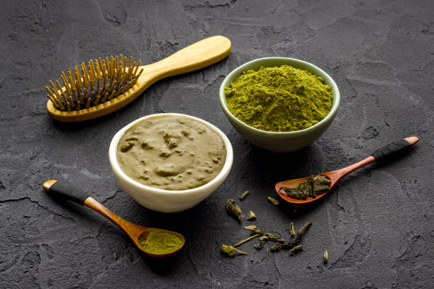 Як лягає хна на різні відтінки волосся?